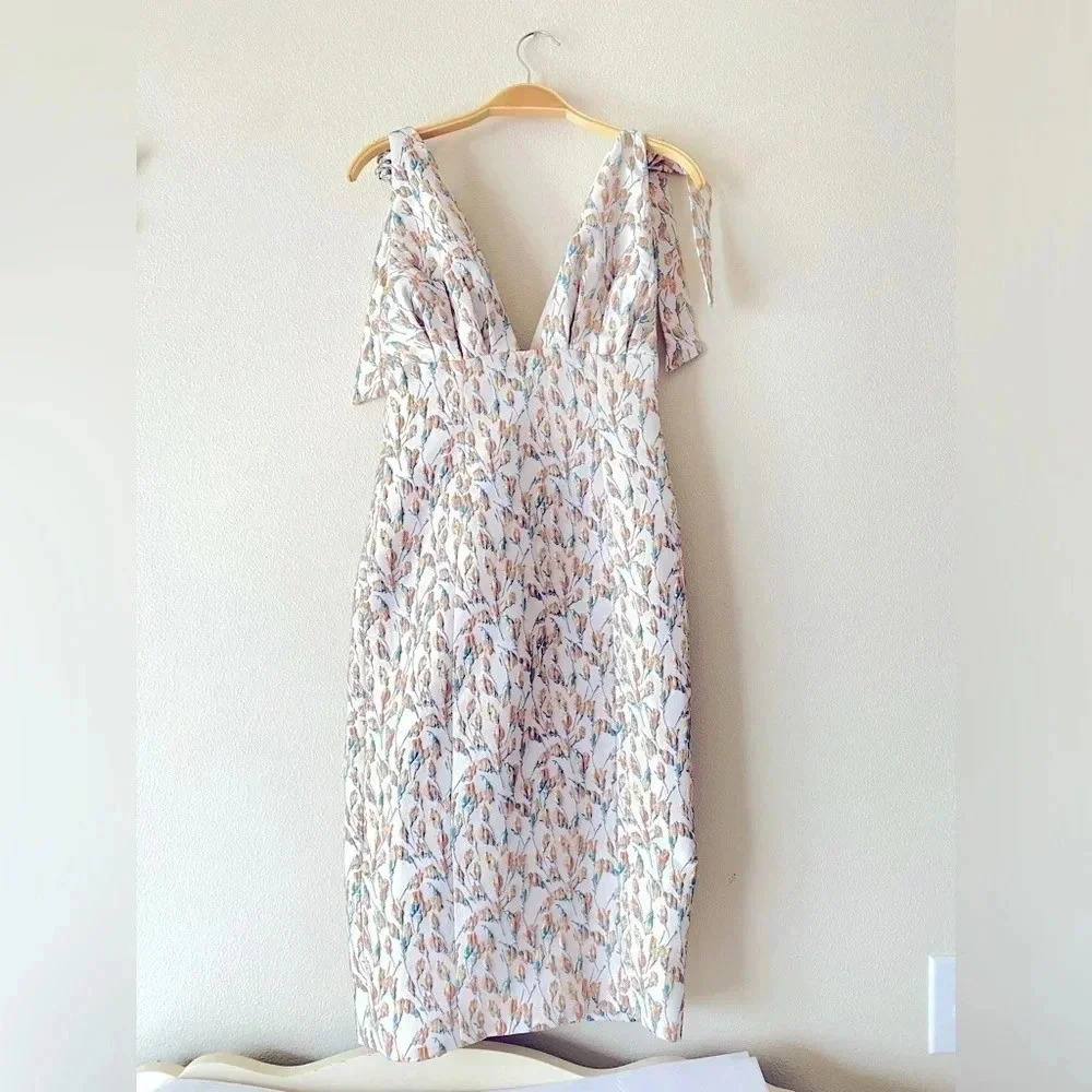 Song of Style Blue and White Midi Dress - Picture 3 of 10